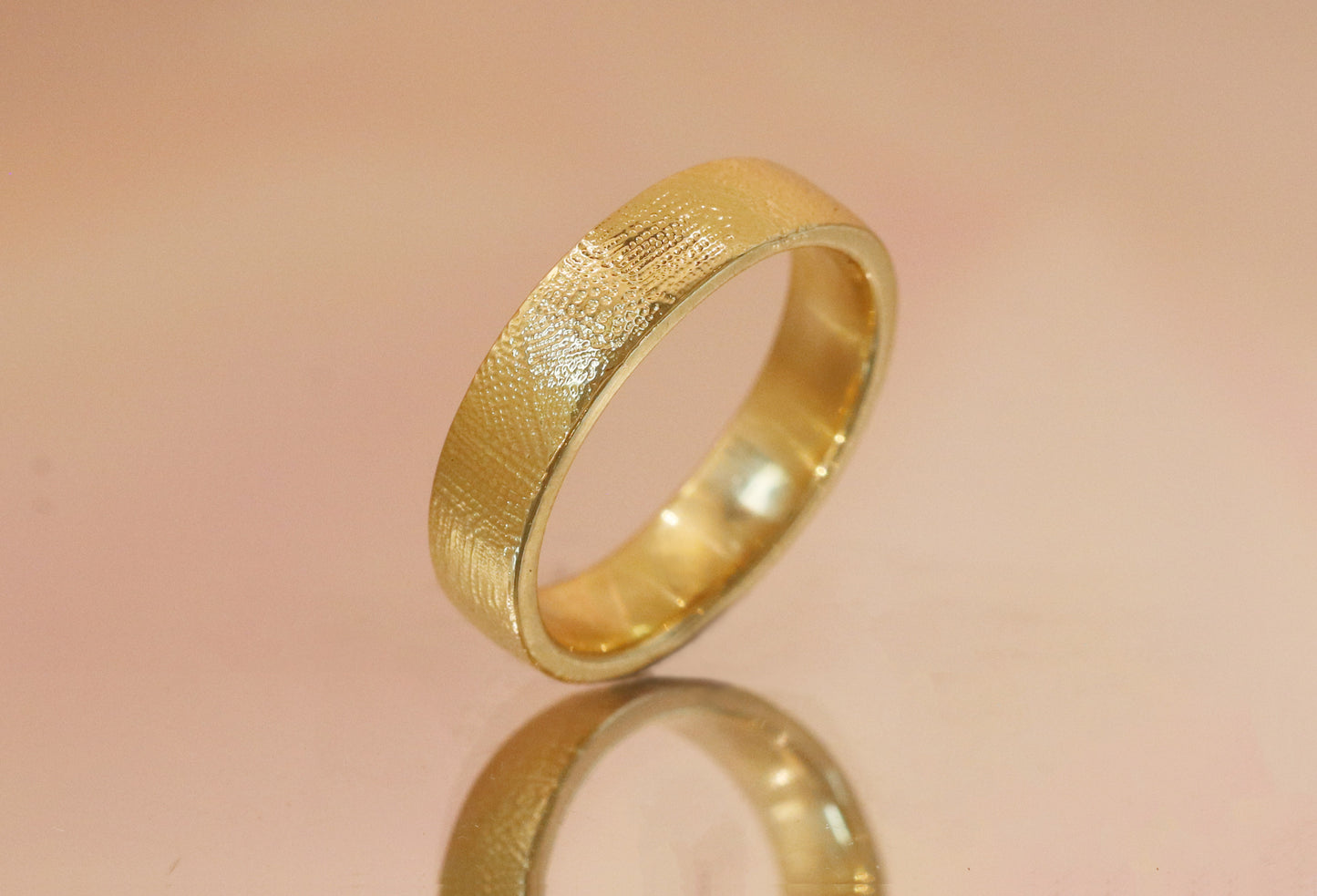 All that Glitters | Alternating