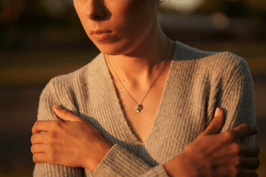 Gaksik | Bride Pendant